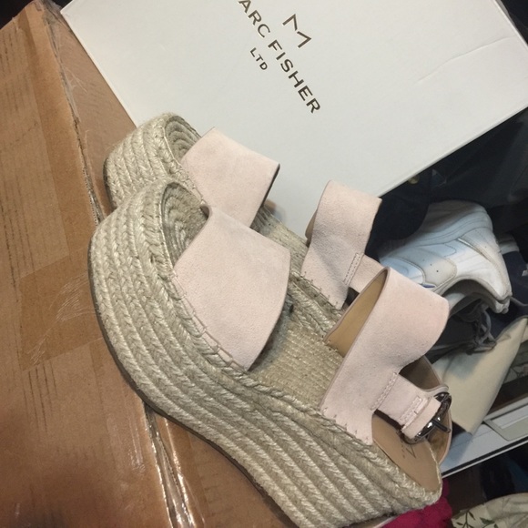 Marc Fisher Shoes - Marc Fisher wedges